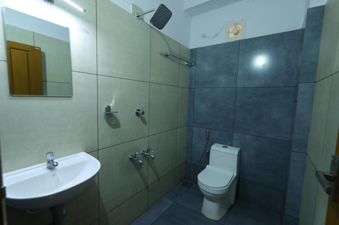 Aldora Airport Residency Ξενοδοχείο Nedumbassery Εξωτερικό φωτογραφία