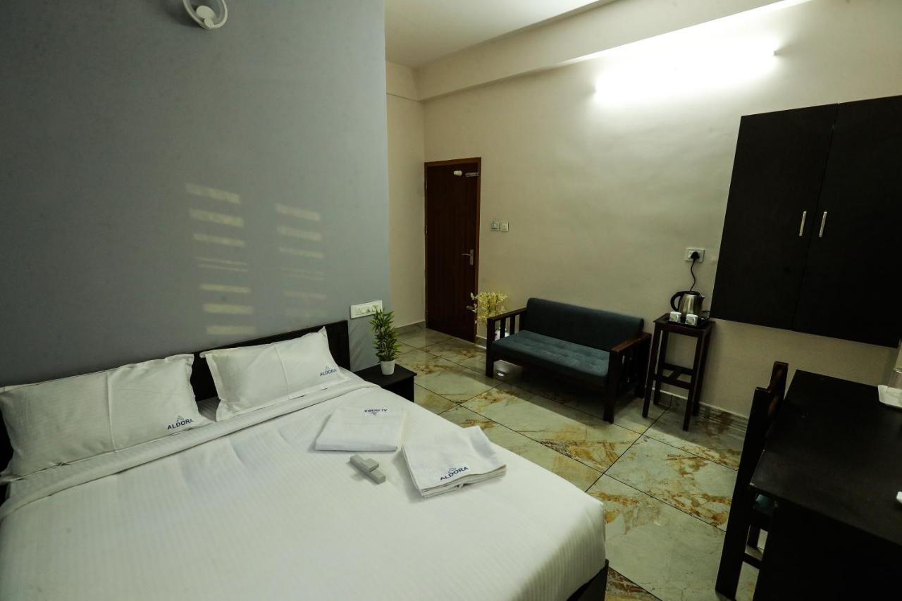 Aldora Airport Residency Ξενοδοχείο Nedumbassery Εξωτερικό φωτογραφία